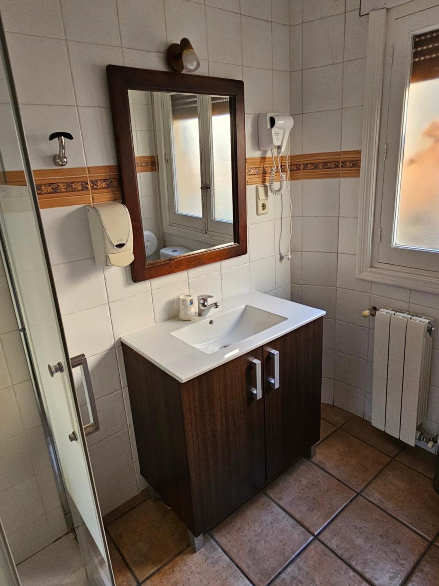 Hostal La Campana Toledo Eksteriør billede