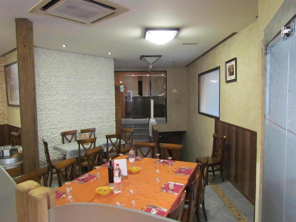 Hostal La Campana Toledo Eksteriør billede
